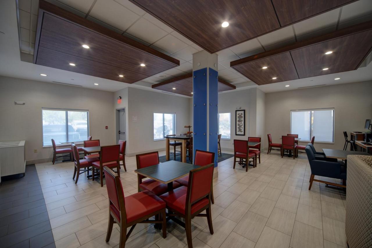 Holiday Inn Express Hotel & Suites Oklahoma City-West Yukon By Ihg Kültér fotó